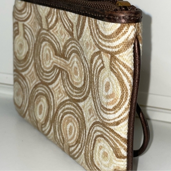 Coach Audrey Optic Swirl Wristlet - Picture 4 of 6